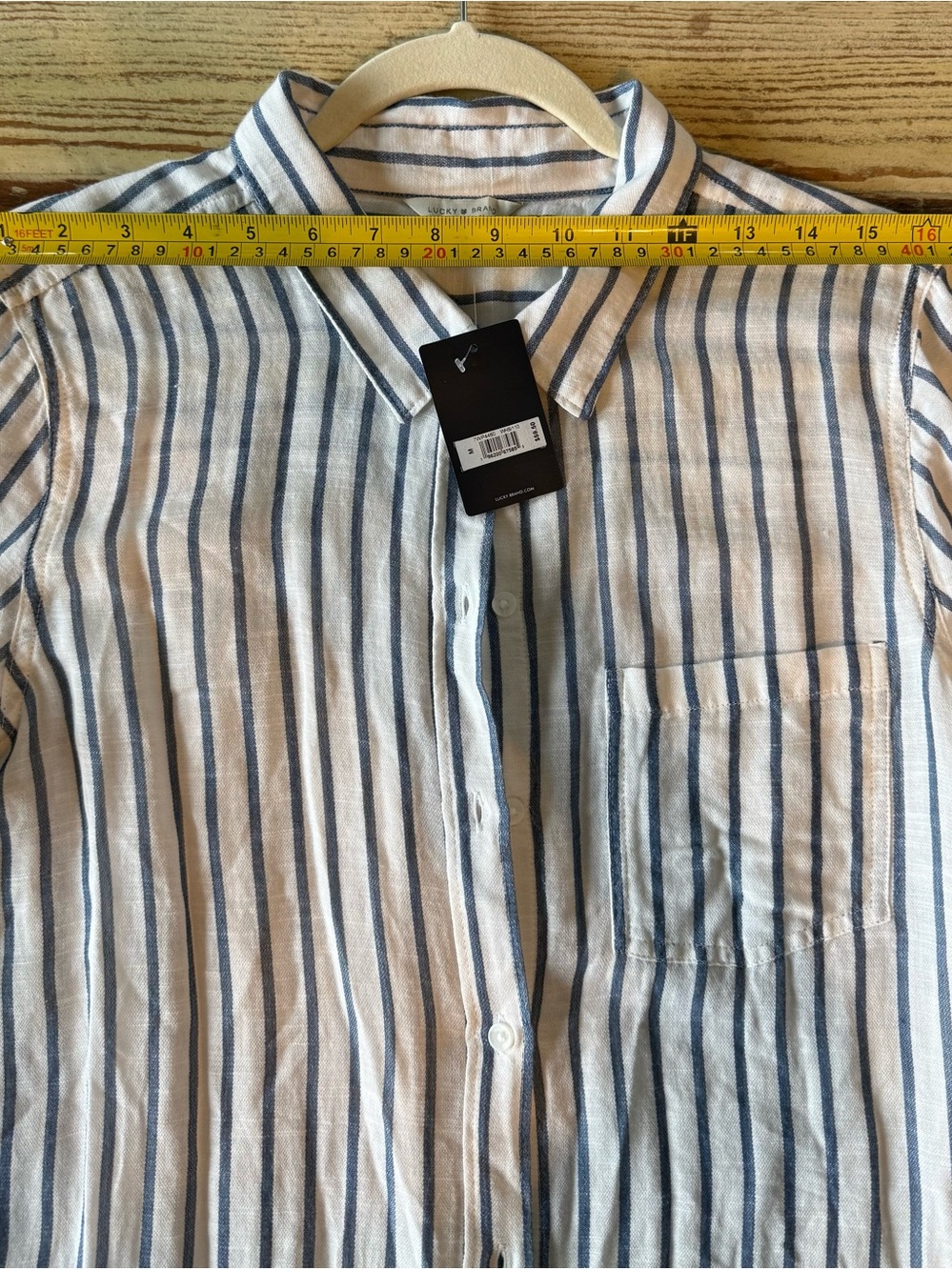 Lucky Brand Women’s White and Blue Vertical Stripe Button-Down Shirt Size M - Picture 6 of 13